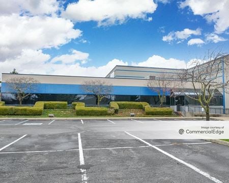 Preview of Industrial space for Rent at 910 East 169th Street