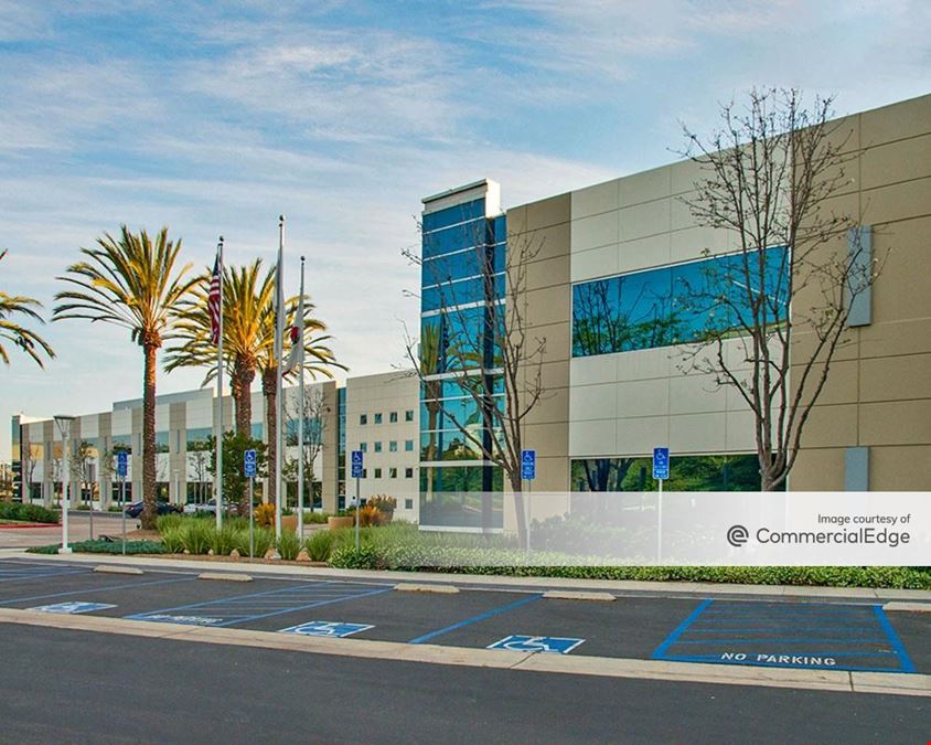 The Campus at Sorrento Gateway - 5005 Wateridge Vista Drive