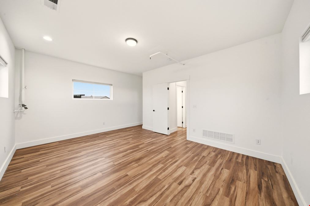 76 Willow Peak Drive
