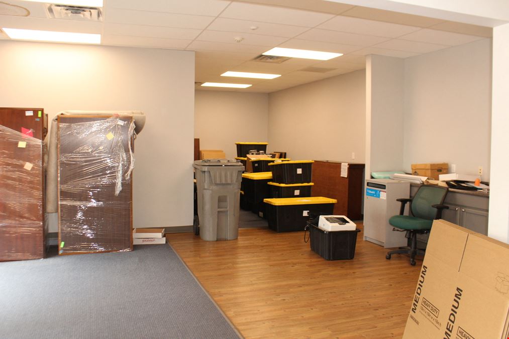 Office-Warehouse Space | 220/Highland Colony Business Park