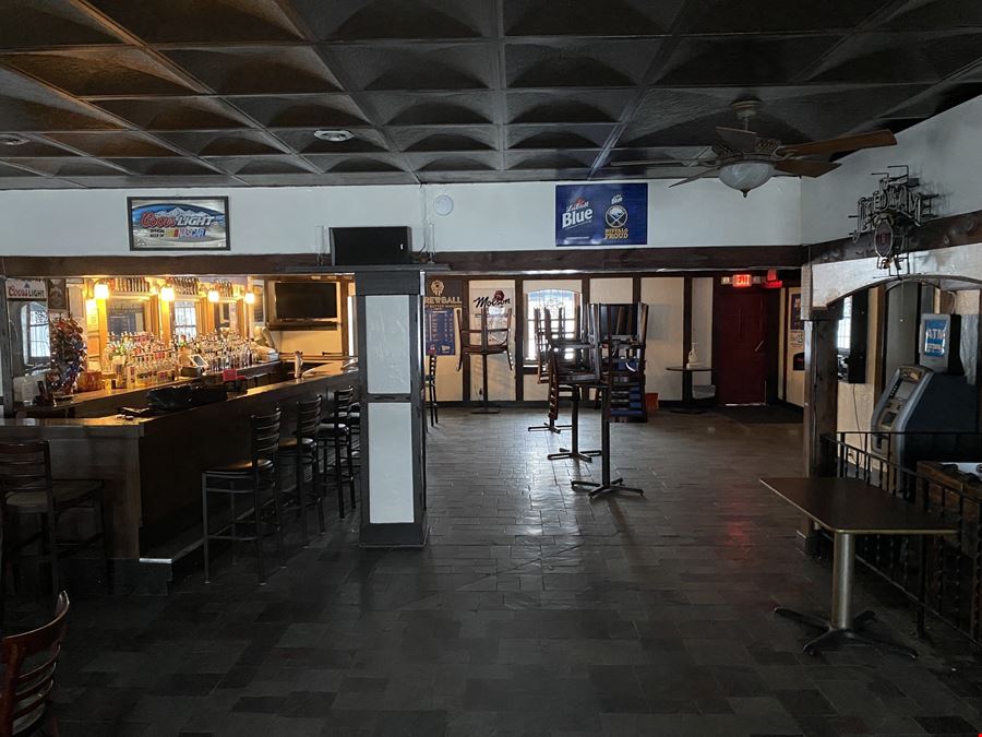 3,531+/- SF Fully Equipped Bar/Hospitality