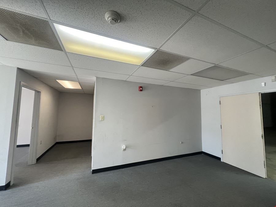 1703 Industrial Hwy