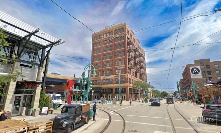 Preview of Retail space for Rent at 400 N Broadway