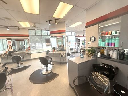 Preview of Retail space for Rent at 303 South Broadway