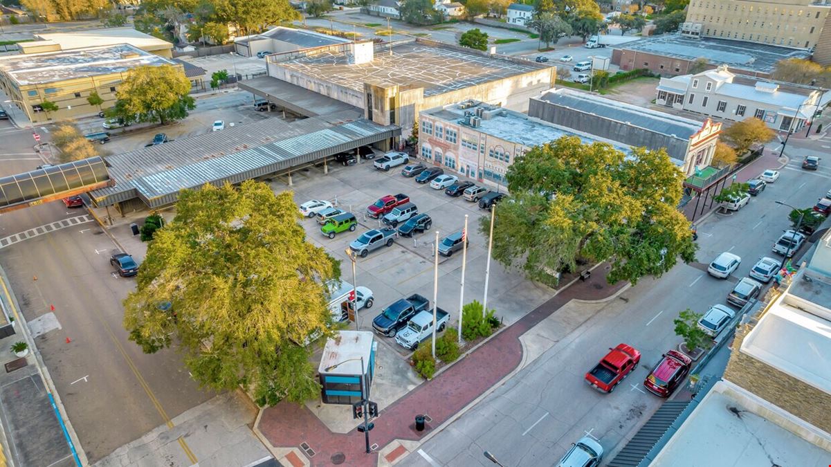 120 S Main St