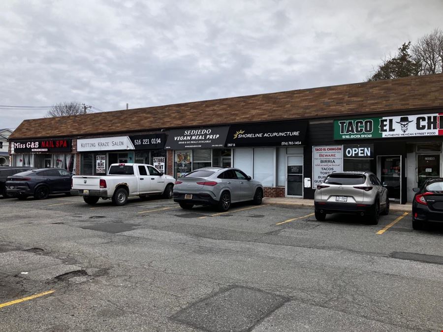 Bellmore Plaza