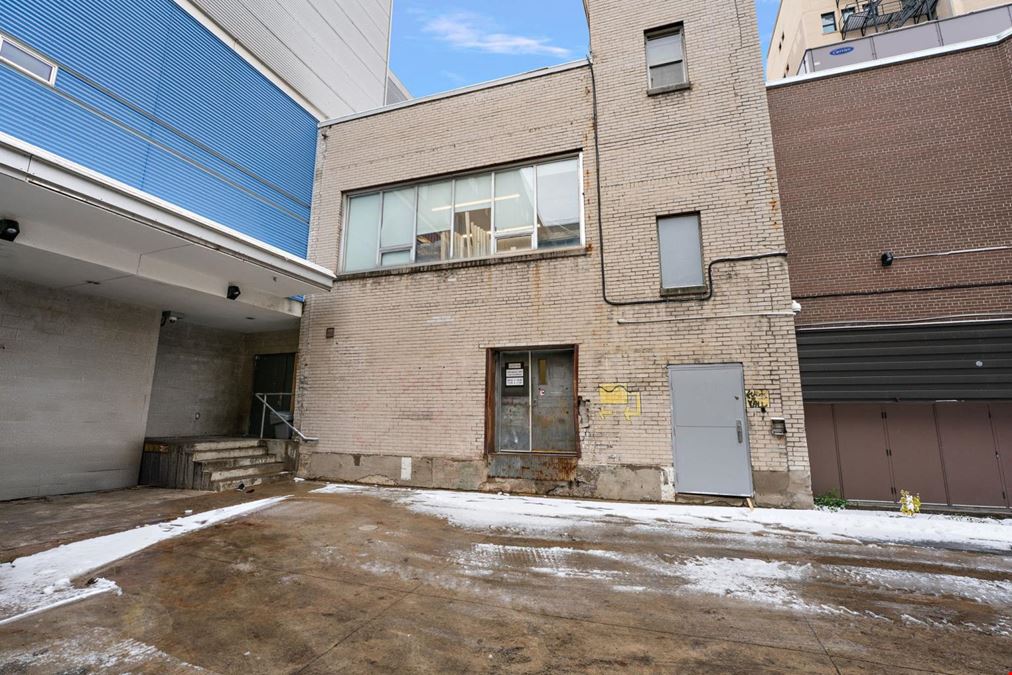 332-334 Sainte-Catherine Est