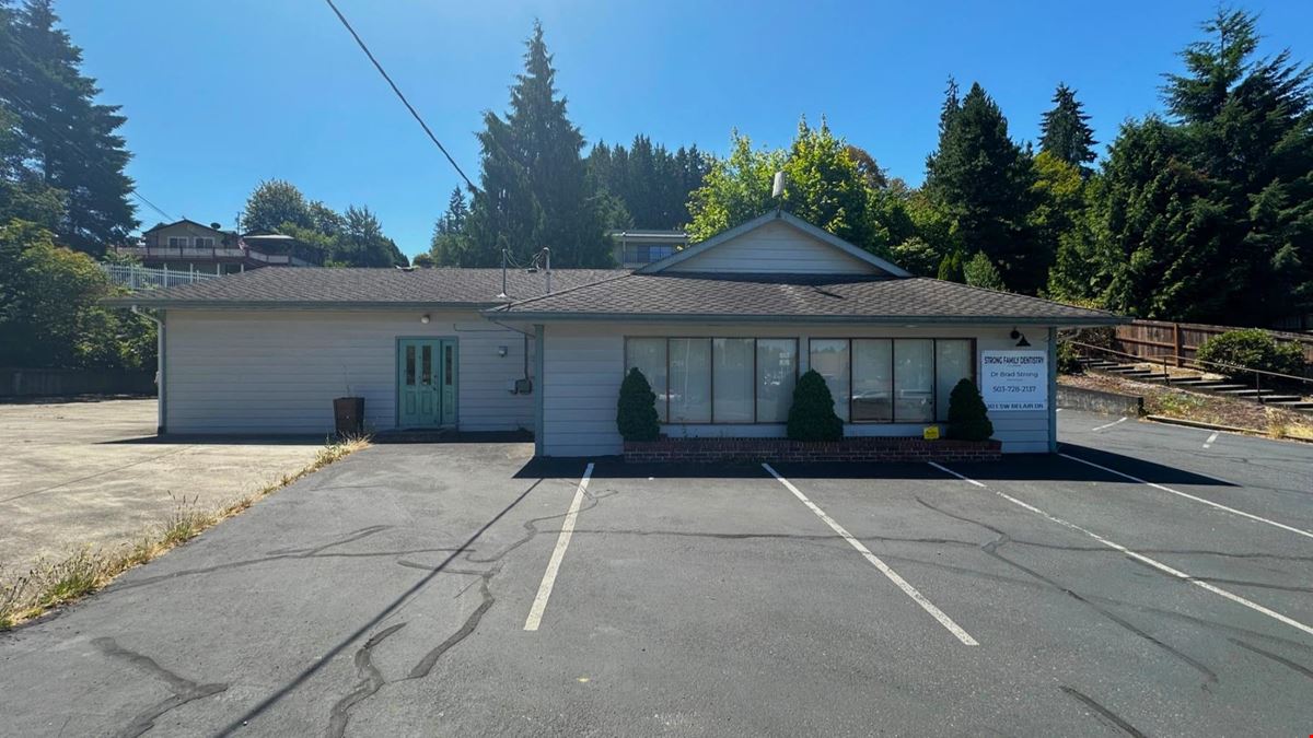 301 SW Bel Air