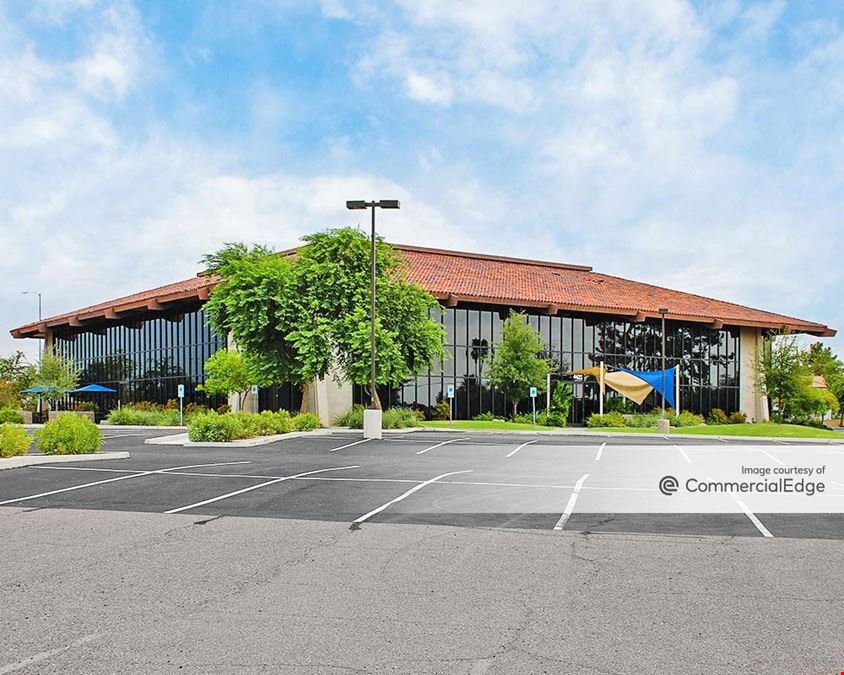 Corporate Center - 4625 South Wendler Drive