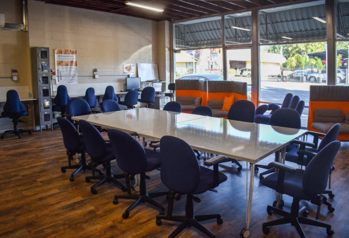 Open Desk Coworking