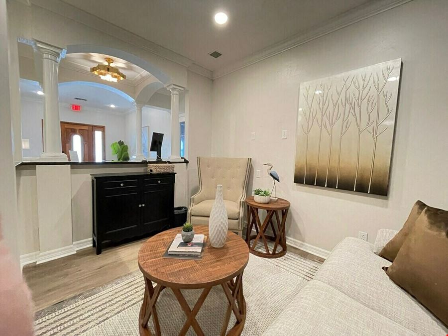 6208 NW 43rd Street - Silverleaf Professional Office Building