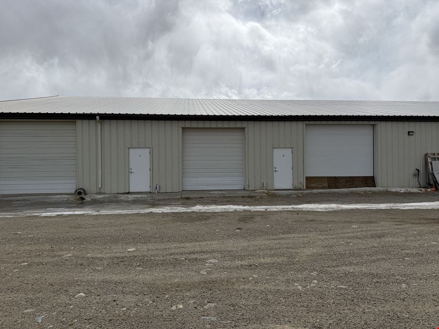 100 Platte Dr #2 & #17