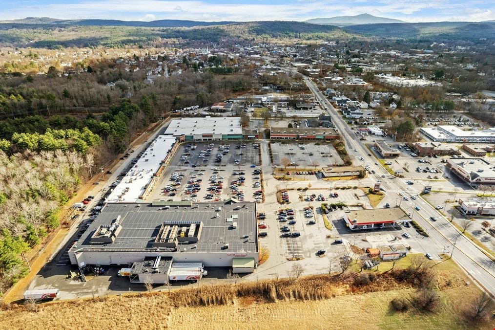 West Street Shopping Center