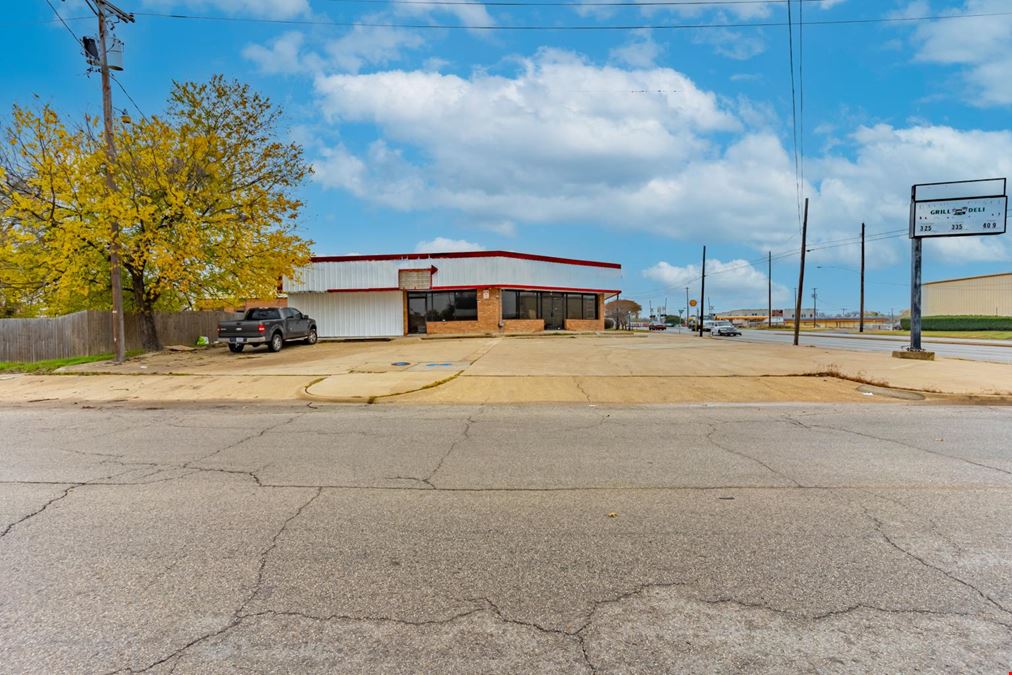 Retail for Lease in Terrell, TX