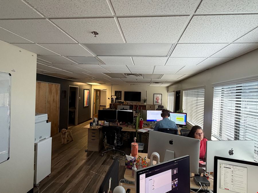 Modern Moments, LLC