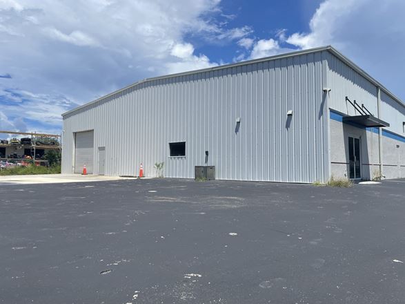 Preview of Industrial space for Rent at 11680 Metro Pkwy