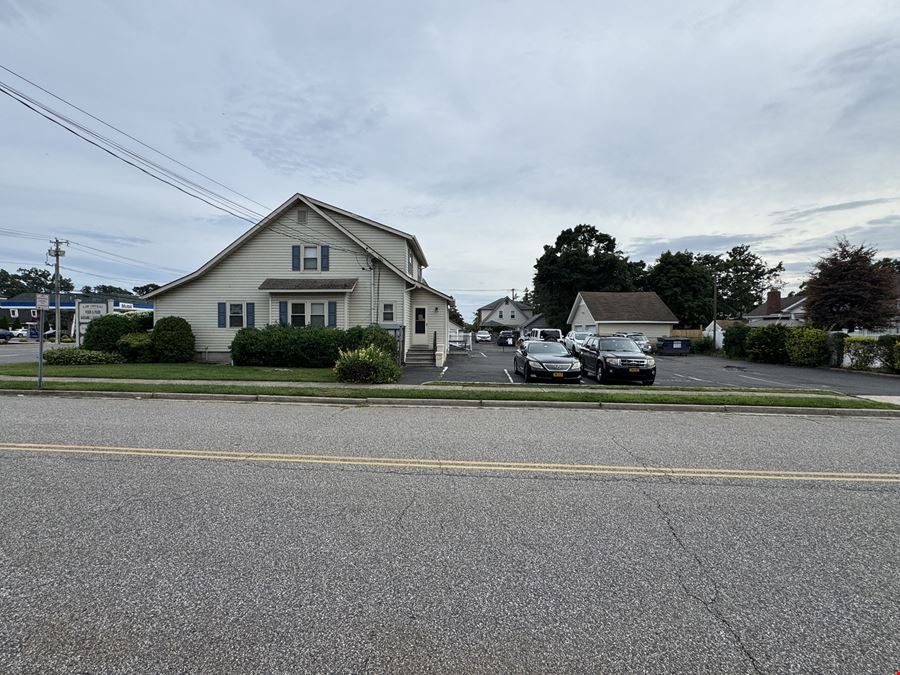 124 Medford Ave