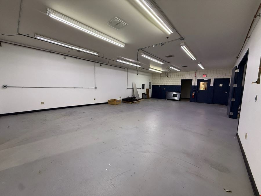 6,700 Square Foot Industrial Space