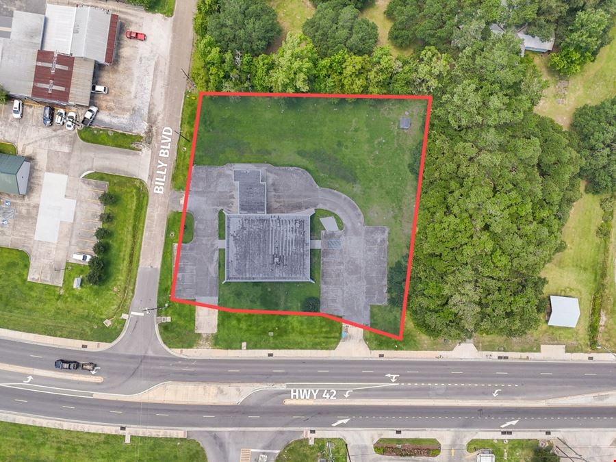 Leased Retail Building at Hwy 42 Signaled Intersection