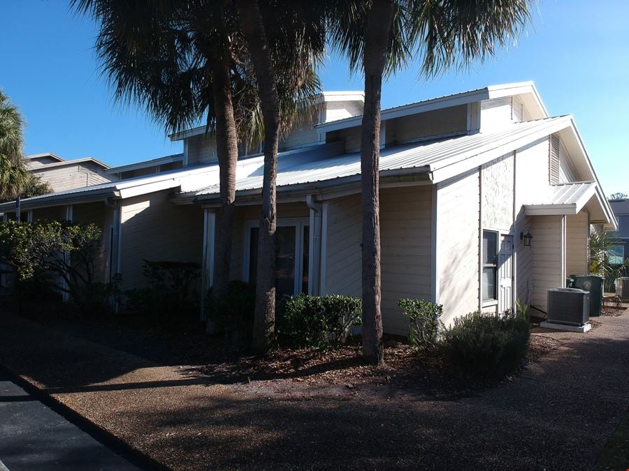 9066 Cypress Green Drive