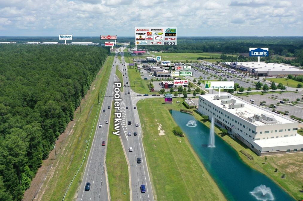 The Shops at Lakeside Village