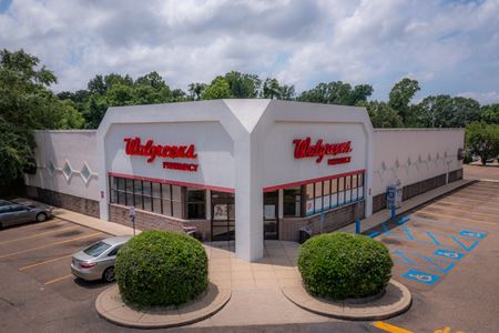 Preview of Retail space for Sale at 2310 Clay St