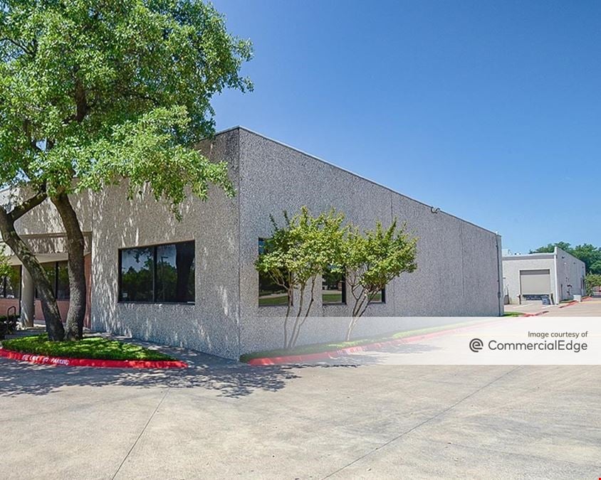 400 & 402 West Bethany Drive & 710 Century Pkwy