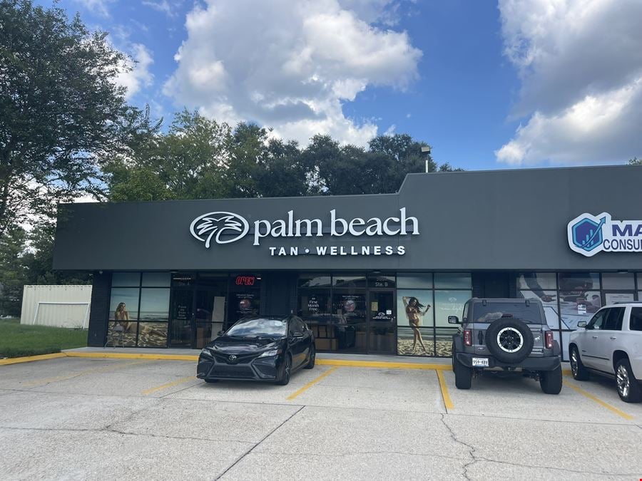 Hard Corner Shopping Center on Jones Creek Rd. for Lease