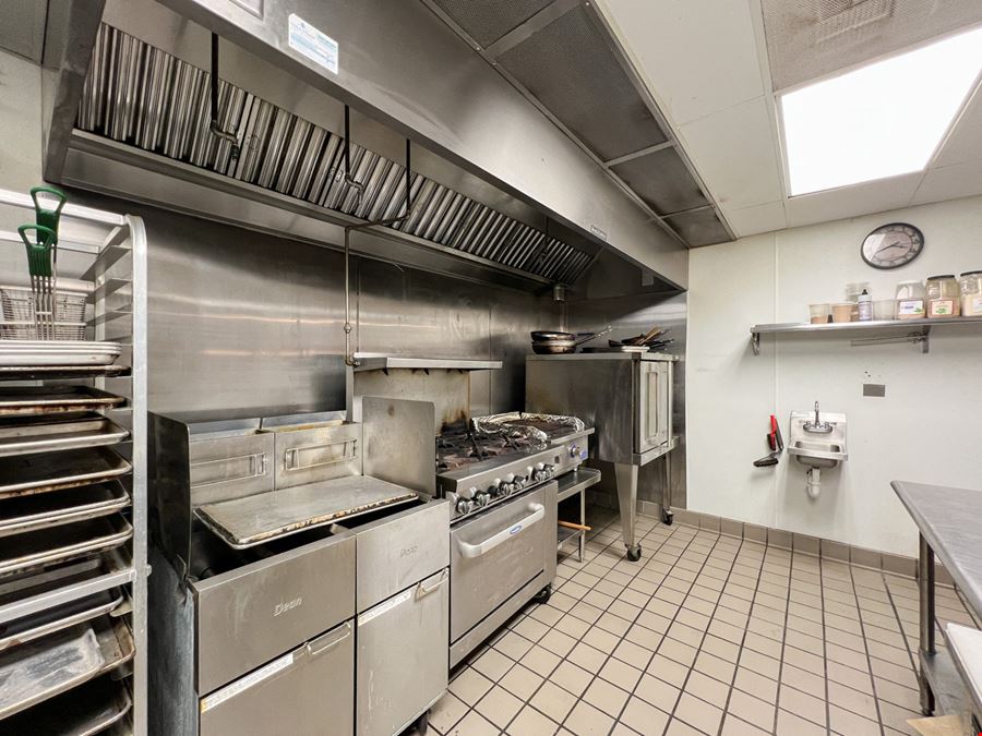 Two-Story Leased Retail in the Bywater