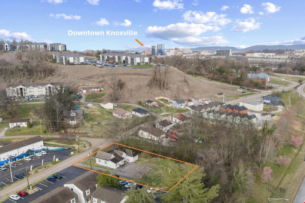 2704 Sevier Ave