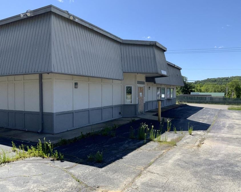 76 Hilltop Village Ctr Dr