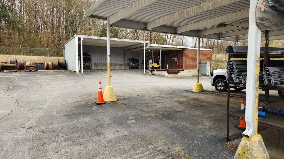 Dispatch/Service Facility with Office and Fenced Yard - I-40 at Harriman