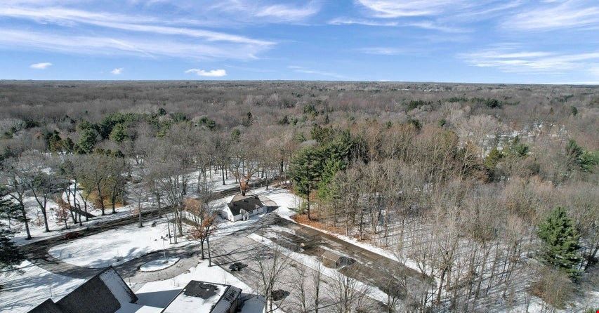 Unique Lease Opportunity for Professional & Community-based Uses