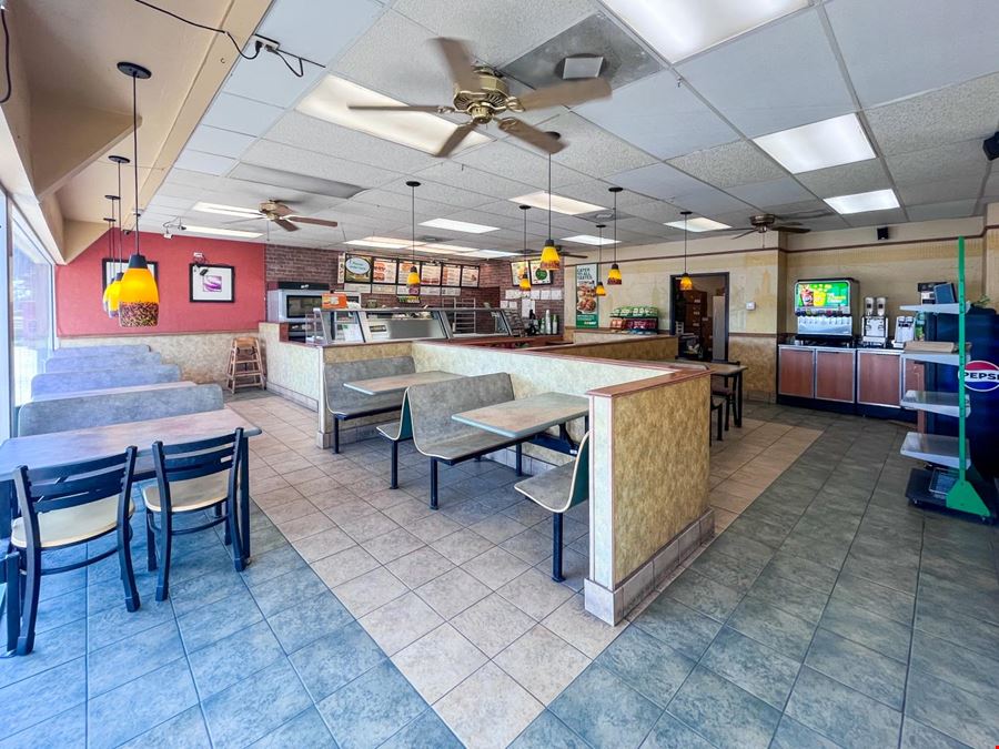 5168 NE I-10 Frontage Rd
