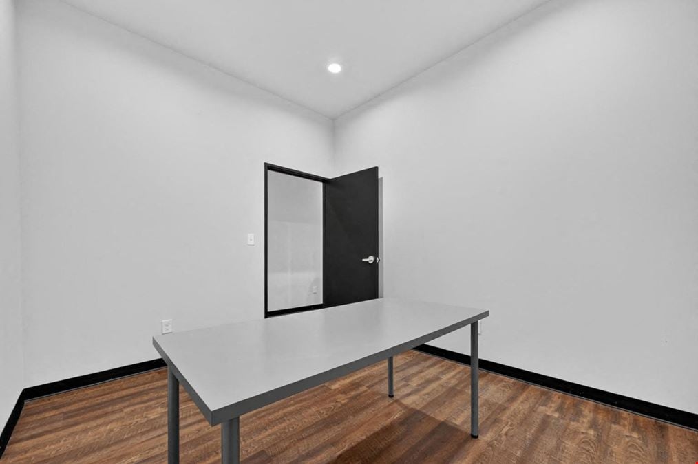 McKinney Office Condo for Sale ±1,450 SF