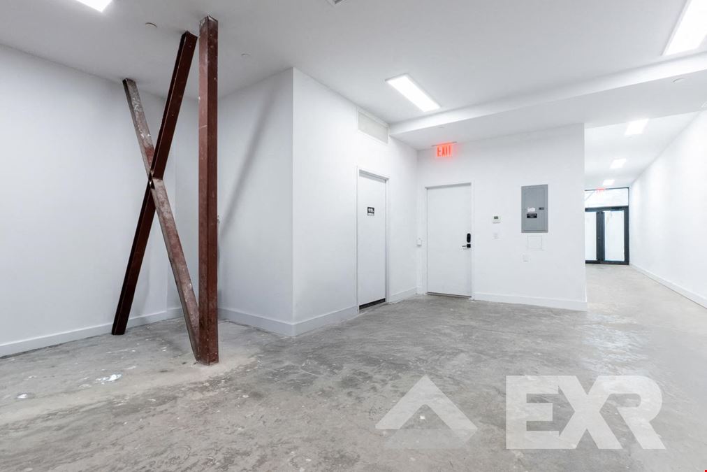 27-10 37th Ave