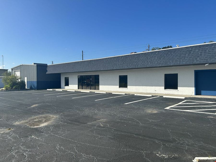 Net-Leased Corporate-Backed Distribution Facility