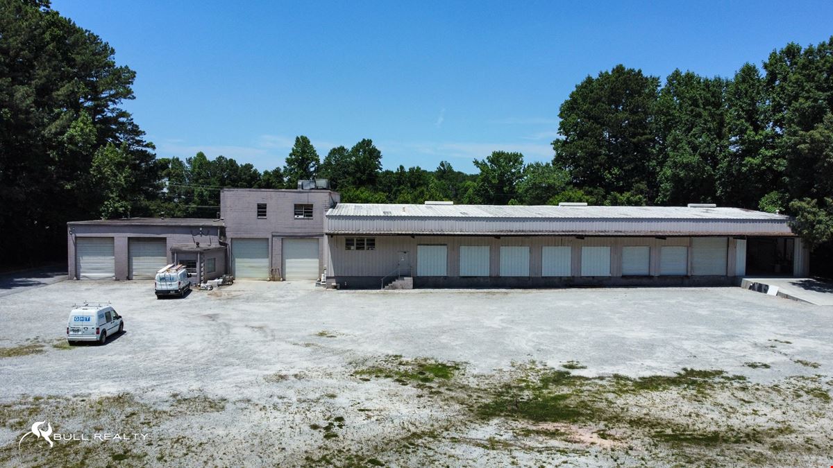 Industrial Building for Sale/Lease | ±19,060 SF