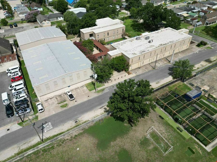 RIDGEWOOD PREPATORY MAIN CAMPUS AND GYM FOR SALE