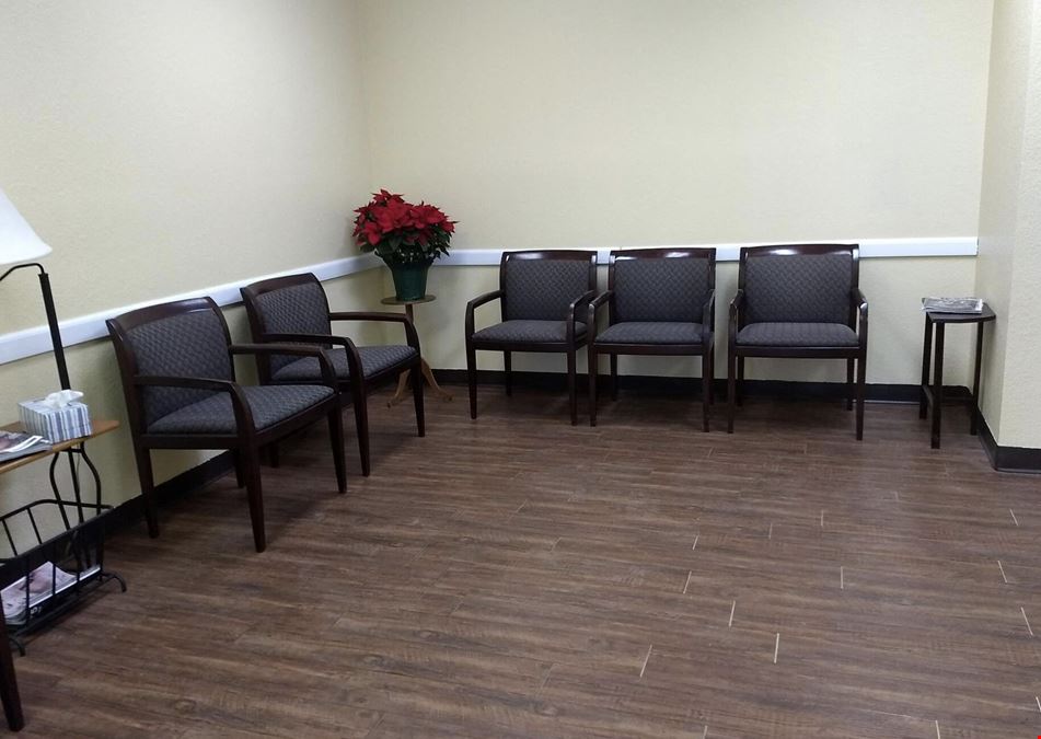 3 Commercial Place