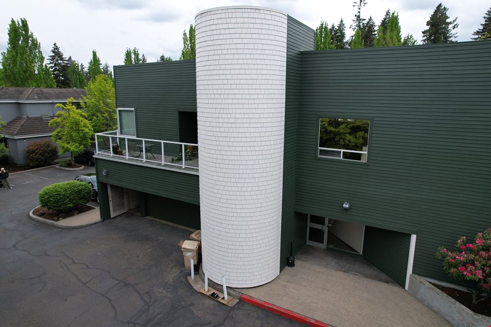 100% Leased Investment in Lake Oswego