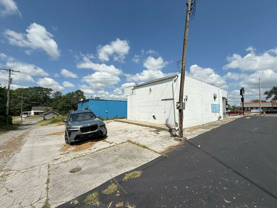 920 West Kearney