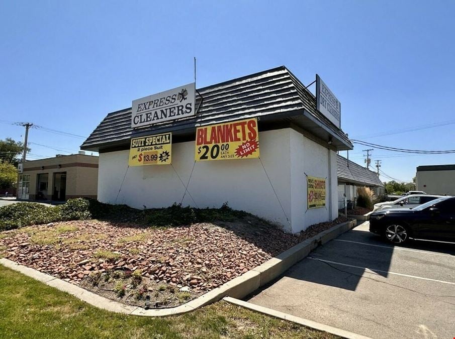 2324 S Redwood Rd