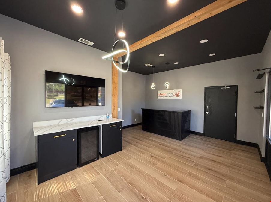 5815 William Cannon Dr