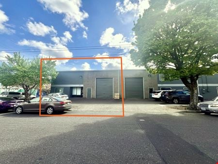 Preview of Industrial space for Rent at 2104 Southeast 9th Avenue