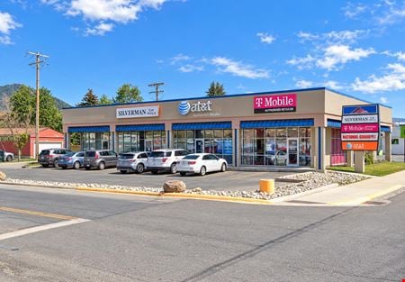 Preview of Retail space for Rent at 3330 Harrison Avenue