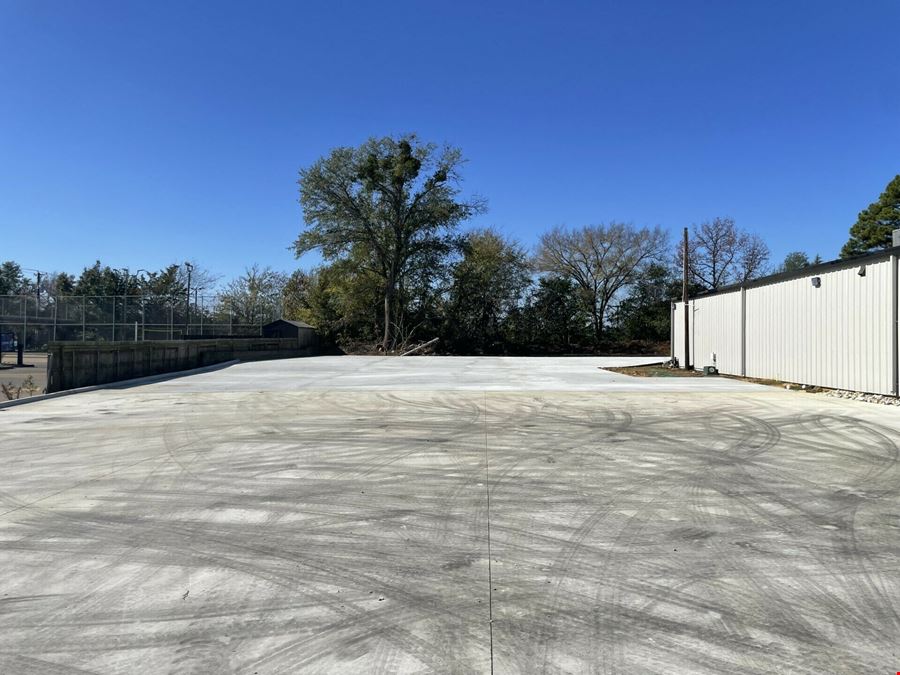 126 NNW Loop 323
