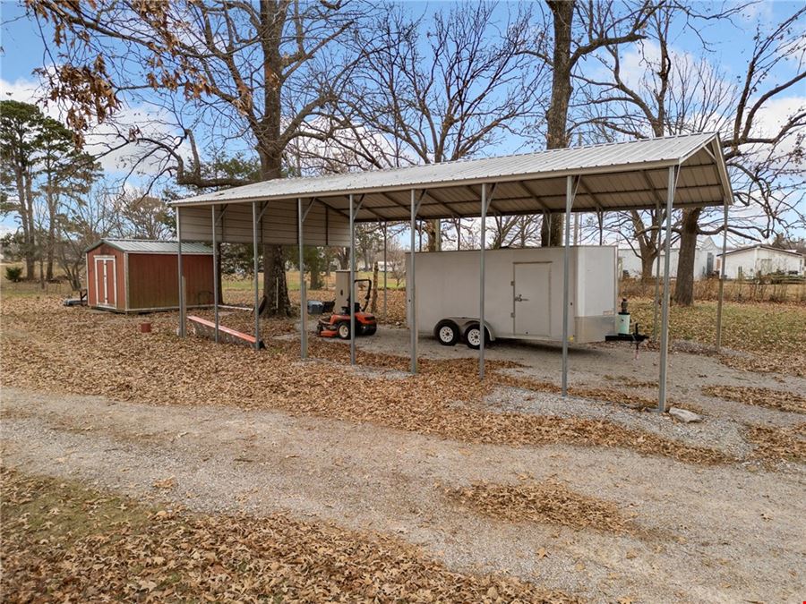 8049 Highway 7 N
