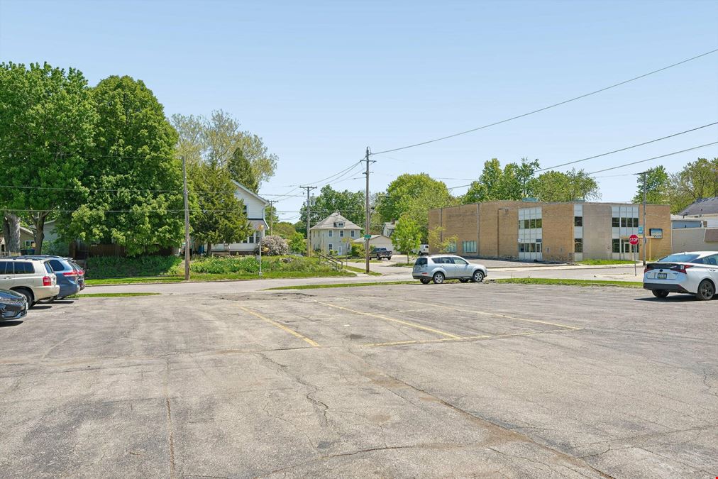 Auburn Lodge