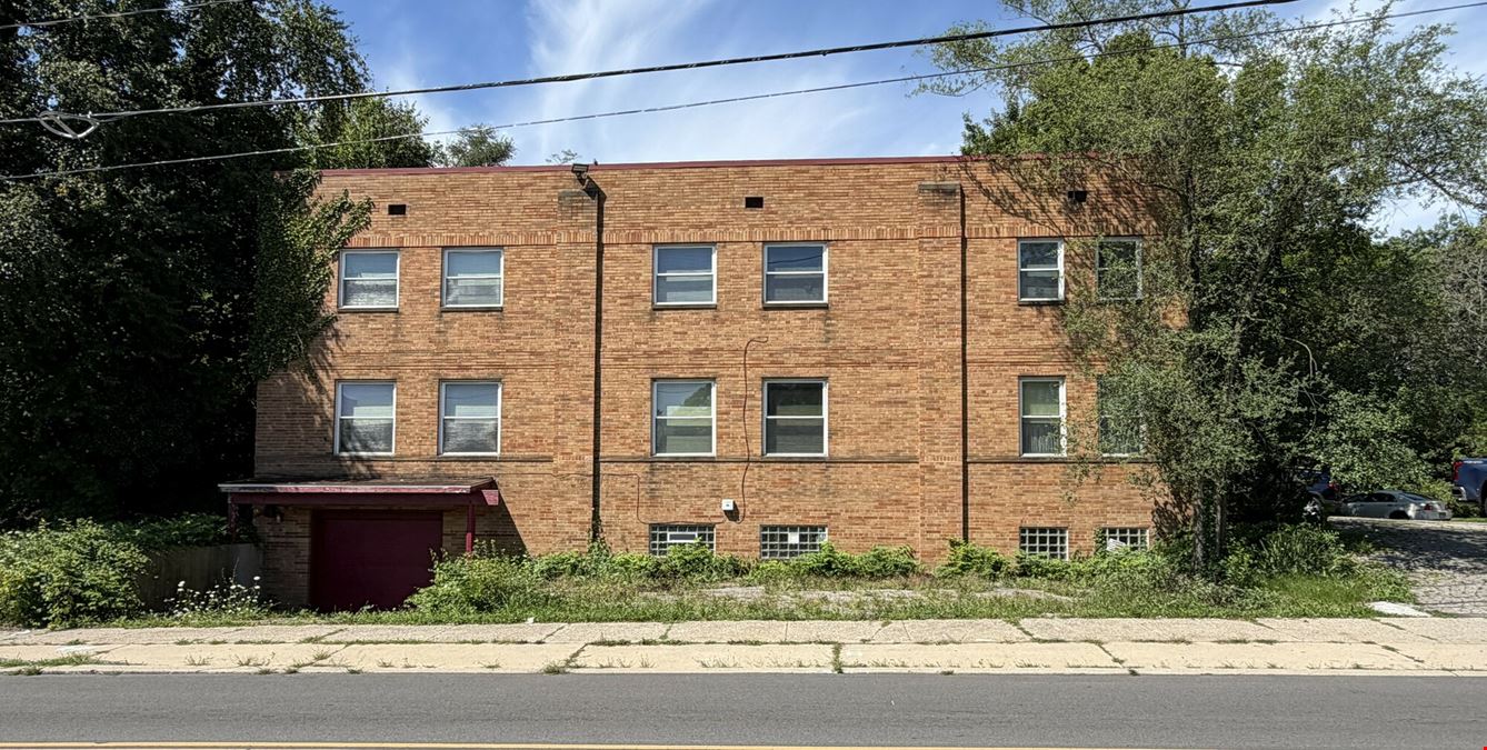 2639 Upton Ave